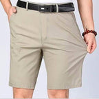 Bermuda Masculina Classic Comfort Torinzi TZ517, modelo leve e resistente em brim premium, ideal para looks casuais e elegantes com conforto.