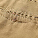 Bermuda Masculina Classic Comfort Torinzi TZ517, modelo leve e resistente em brim premium, ideal para looks casuais e elegantes com conforto.