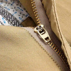 Bermuda Masculina Classic Comfort Torinzi TZ517, modelo leve e resistente em brim premium, ideal para looks casuais e elegantes com conforto.