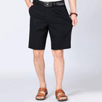 Bermuda Masculina Classic Comfort Torinzi TZ517, modelo leve e resistente em brim premium, ideal para looks casuais e elegantes com conforto.