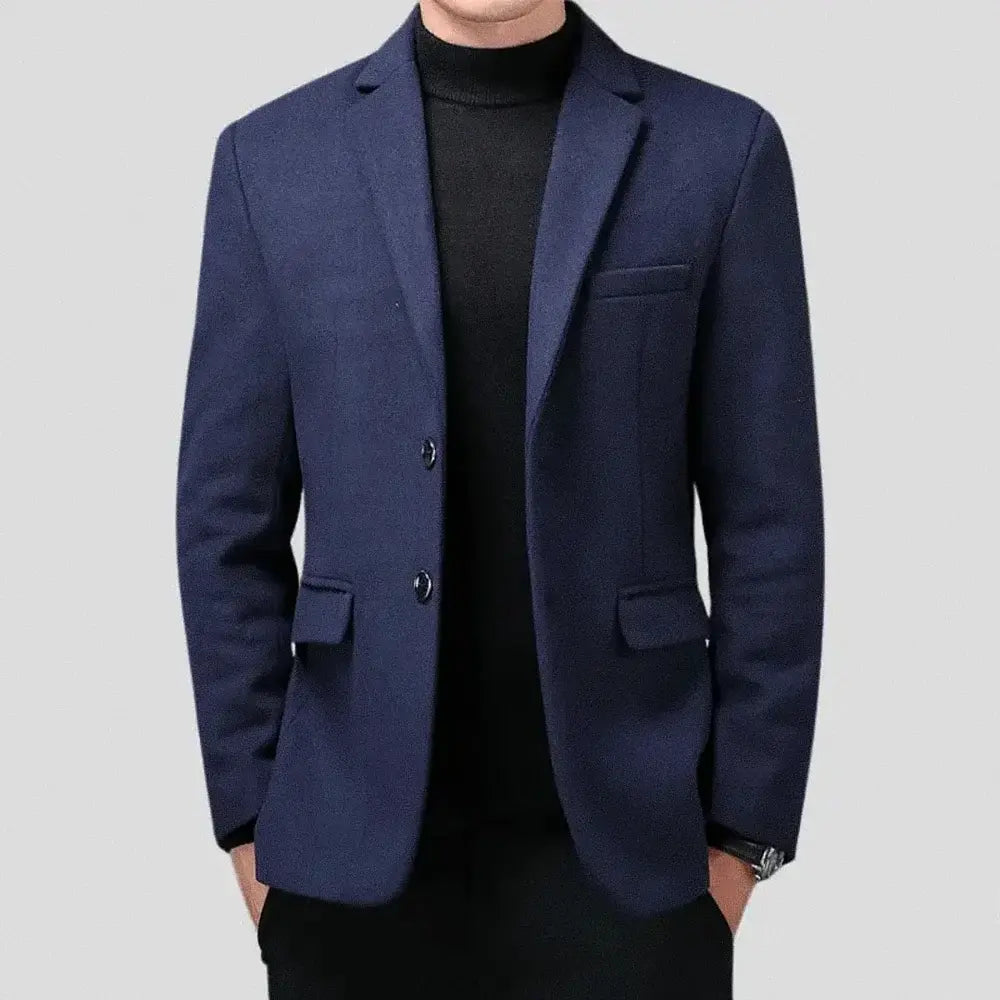 Blazer Masculino Slim Herrera Torinzi TZ061 elegante e moderno, com corte slim e acabamento refinado, ideal para eventos sociais e profissionais.