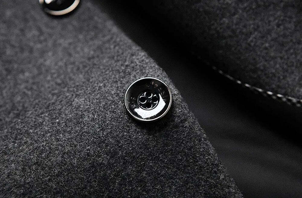 Blazer Masculino Slim Herrera Torinzi TZ061 elegante e moderno, com corte slim e acabamento refinado, ideal para eventos sociais e profissionais.