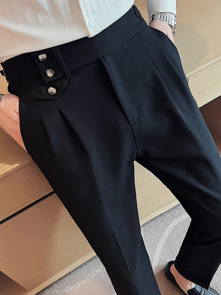 Calça de Alfaiataria Masculina Torinzi TZ253 feita com materiais duráveis e corte preciso, ideal para visuais sofisticados e confortáveis.