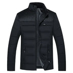 Jaqueta Masculina Puffer Grife Torinzi TZ148 com enchimento térmico e design moderno ideal para os dias frios.