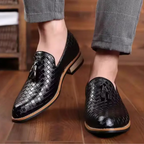 Mocassim Masculino de Couro Oxford Torinzi TZ307 elegante e confortável, com couro legítimo e solado flexível, ideal para looks modernos.