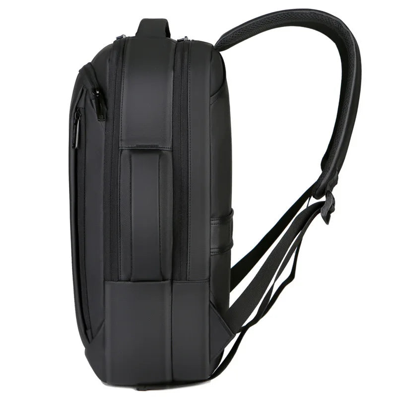 Mochila Executiva Torinzi TZ066 para notebook 15”, impermeável e com porta USB, ideal para trabalho e viagens com estilo e segurança.
